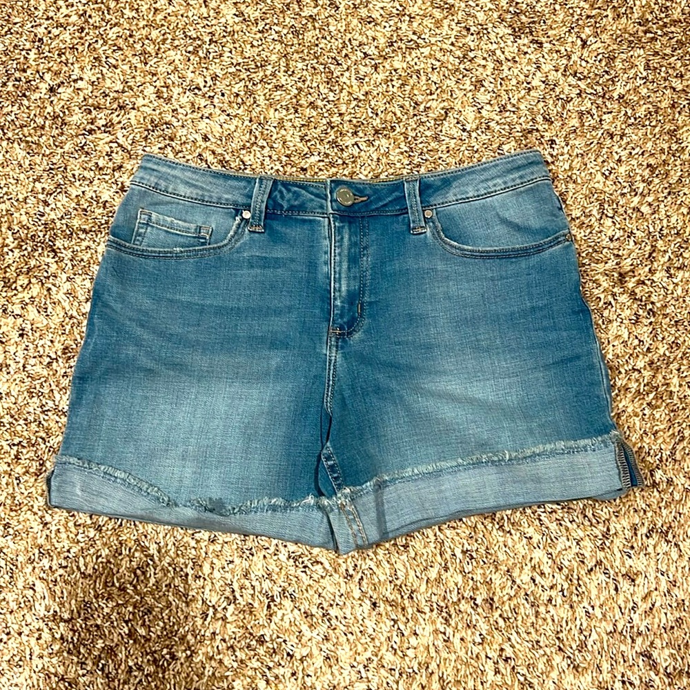 Riders by Lee jean shorts in good condition.